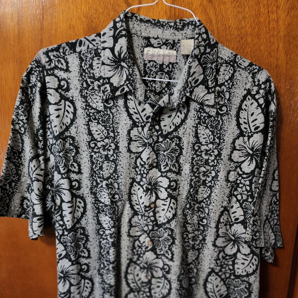 Men's Large Fieldmaster Black/Grey Floral Hawaiian Short Sleeve Shirt
